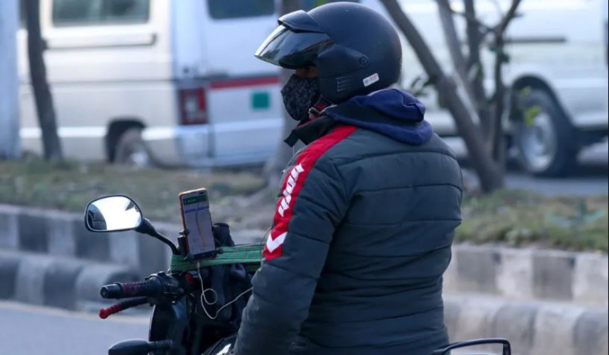 बाइकमा मोबाइल स्ट्यान्ड राख्न नपाइने